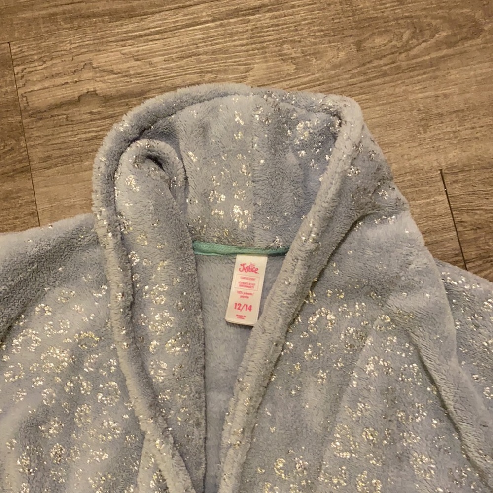 Justice robe - Picture 2 of 4